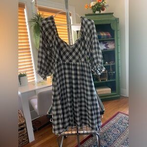 Pink Lily black and white plaid babydoll style dress with puff sleeve